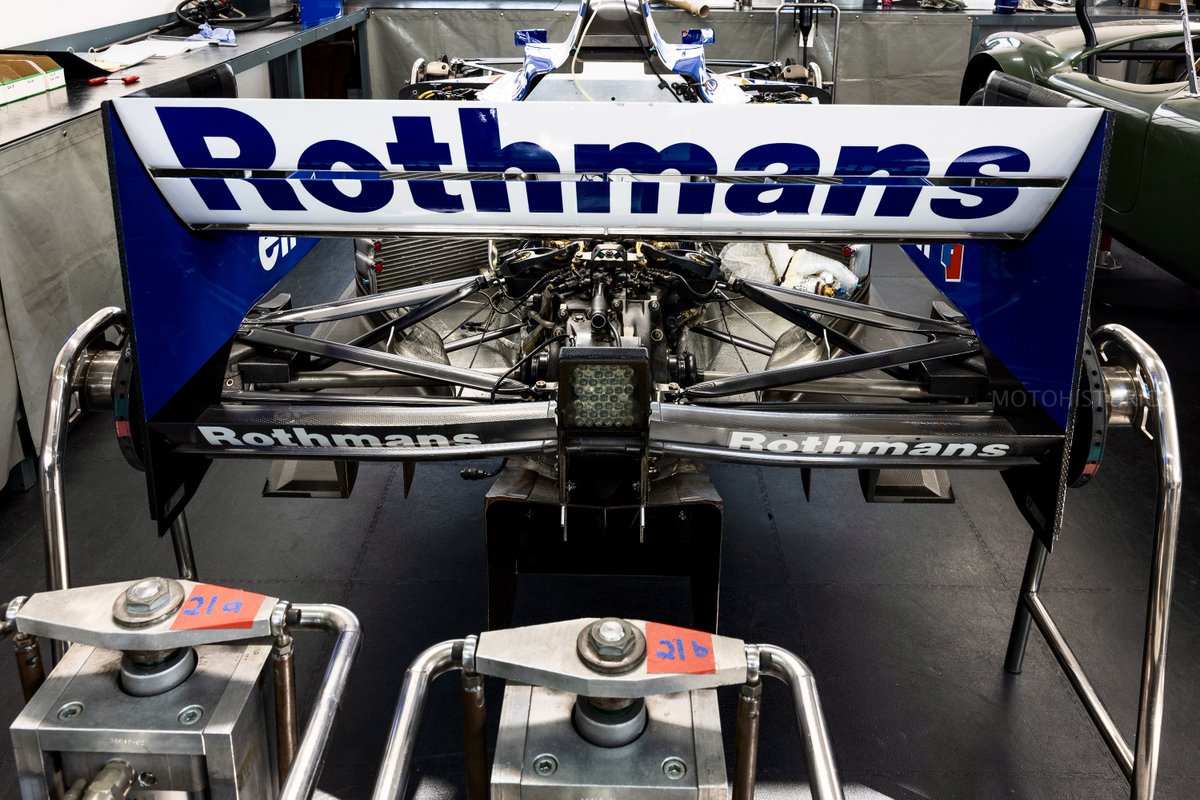 motohistorics's tweet photo. W I L L I A M S F 1
#Motohistorics Well we’ve been busy for the last 2 years with the FW18 restoration, what do you think? #V10 #classicF1 #damonhill #renaultF1 #90slegends #williamsF1 #restore #refresh #rebuild #itswhatwego #halowproject #MondayMotivation 📸rob overy https://t.co/0OPdHT3mPn