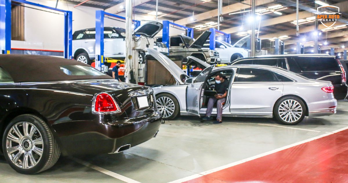 aag_dubai's tweet photo. Busy Mondays.
Call us at +971 52 127 3517 or Visit https://t.co/amoGCFeUeo for more info. #aaguae #accidentrepair #minorservice #majorservice #carwrapping #carmaintenance #autorepair #dubai #luxurycars #carrepair #carservice #mercedes #landrover #rollsroyce #audi #porsche #bentle https://t.co/a2rHY4NdRS