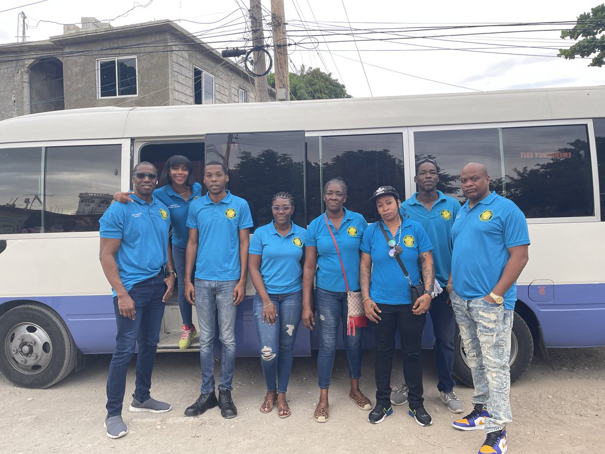 ACampbellsr's tweet photo. 27 December 2022, @the_lesmaefdn donated 8 tablets, 2 computers, and $500 scholarships to students of Cedar Valley Primary School, St. Thomas, Jamaica. With your assistance, The Lesma Ellis Foundation plans to ensure everyone receive a device, teachers snd students.#donatetoday https://t.co/0srXkapsMe