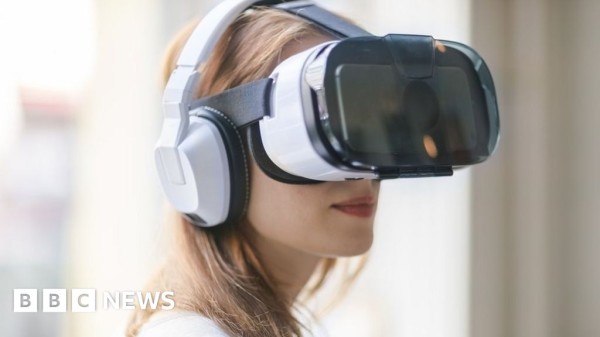 NickGrantham83's tweet photo. 👂 Will the metaverse be your new workplace? Might sound laughable now but imagine 10+ years from now... 🤔🤖

#metaverse #wfh #workplace #AR #VR https://t.co/PjxkI28owy https://t.co/J9xdUeW0vW
