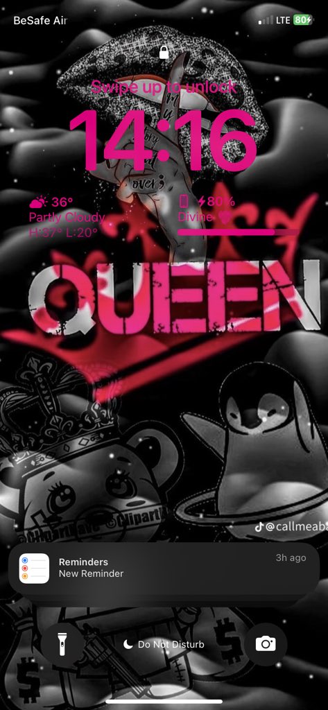 Divine32 tweet media