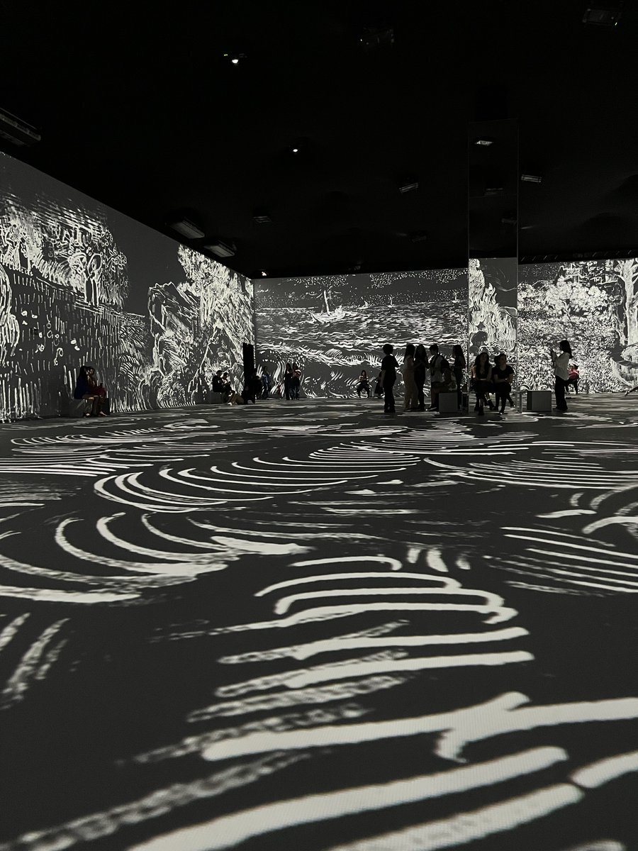 Flamboyant_Shop's tweet photo. A Van Gogh Live 8K está chegando ao fim na Vitrine de Goiás, mas você ainda pode viver essa experiência. 

Garanta o seu ingresso! 

#FlamboyantShopping #VanGoghFlamboyant #VanGoghLive #VanGoghGoiânia #VanGoghLive8k #VanGoghLive8K #VitrinedeGoiás https://t.co/ZQr8v0V6Ov