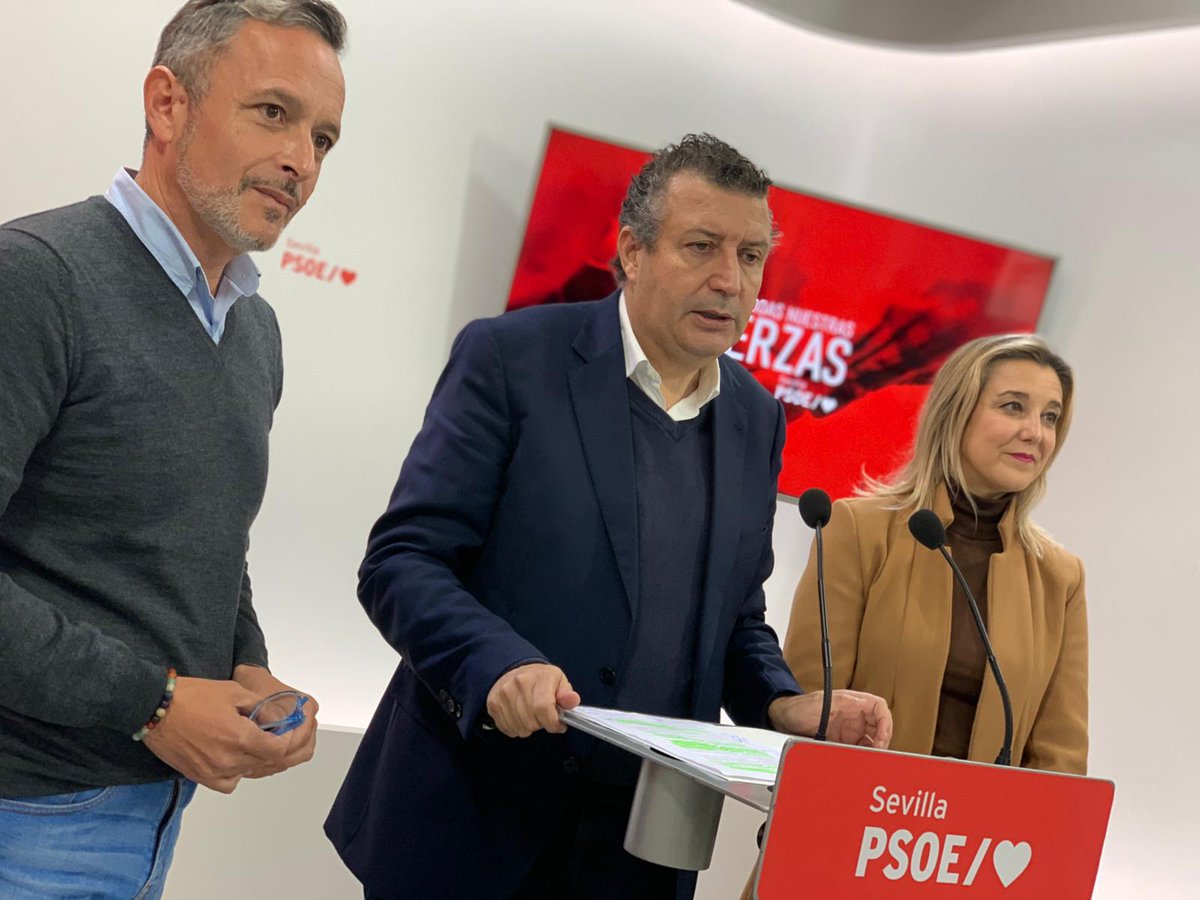 PsoeAlcalaGra's tweet photo. Nuestra Secretaria General asiste a la rueda de prensa del @psoedesevilla para dar el pistoletazo de salida al nuevo año político. 

Encaramos este 2023 con mucha fuerza y ganas de seguir trabajando para que Alcalá siga creciendo exponencialmente. https://t.co/o2pjJ9A19L