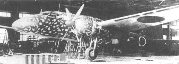 #好きな飛行機をつまらなさそうに紹介する 
巨大戦闘機 