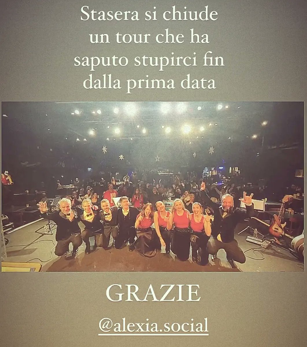 aledrumgroove's tweet photo. Ieri sera doppia data del #MyXmasTour di @Alexiasocial al @bluenotemilano ....๐ฅ๐ abbiamo terminato una tournรจe che ci ha regalato tanto calore, affetto e momenti davvero belli. Grazie ๐ #seeyousoonagainโค๏ธ ๐ฅ #myxmastour #alexia #italy #tour #theatre #bluenote #musicpics https://t.co/B5t9US1RhQ
