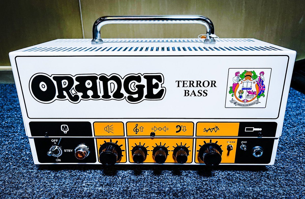 furikakekakeru's tweet photo. おかえり
Welcome back!
#orangeamps
#TerrorBass https://t.co/x1RiM9fAdZ