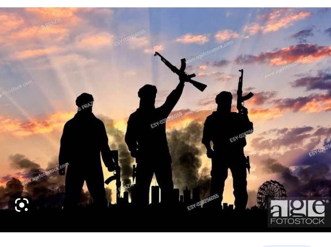 paopao15571359's tweet photo. We Pakistanis are a peaceful nation and we want peace and unity and we give the same message.
#TerrorismNotAcceptable
#WillingToSacrifice
#SoluteToPakArmy https://t.co/amkCRMChlP