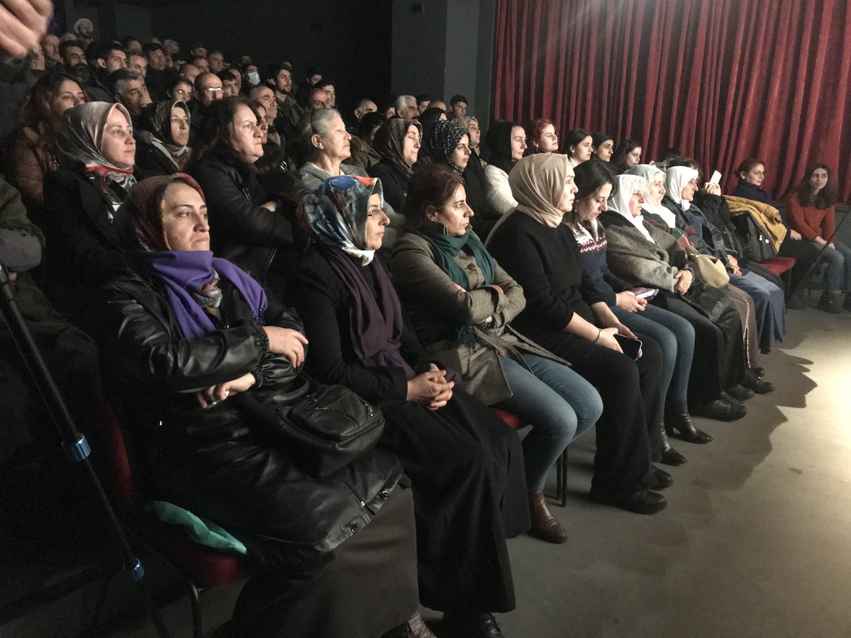 tja_wan's tweet photo. Paris katliamının 10 yıl dönümünde Van’da anma gerçekleştirildi https://t.co/4ztBfTAmgX