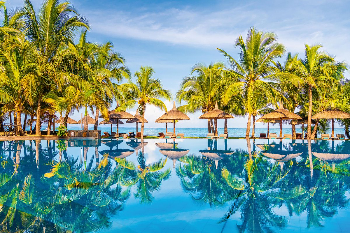 🌟Save 30% off Mauritius accommodation and get a free upgrade to half board at Waldorf Astoria.
🏝Set on the stunning Le Morne peninsula, a stay at Dinarobin Beachcomber offers complimentary land and water sports and an - bit.ly/3WVVLqF