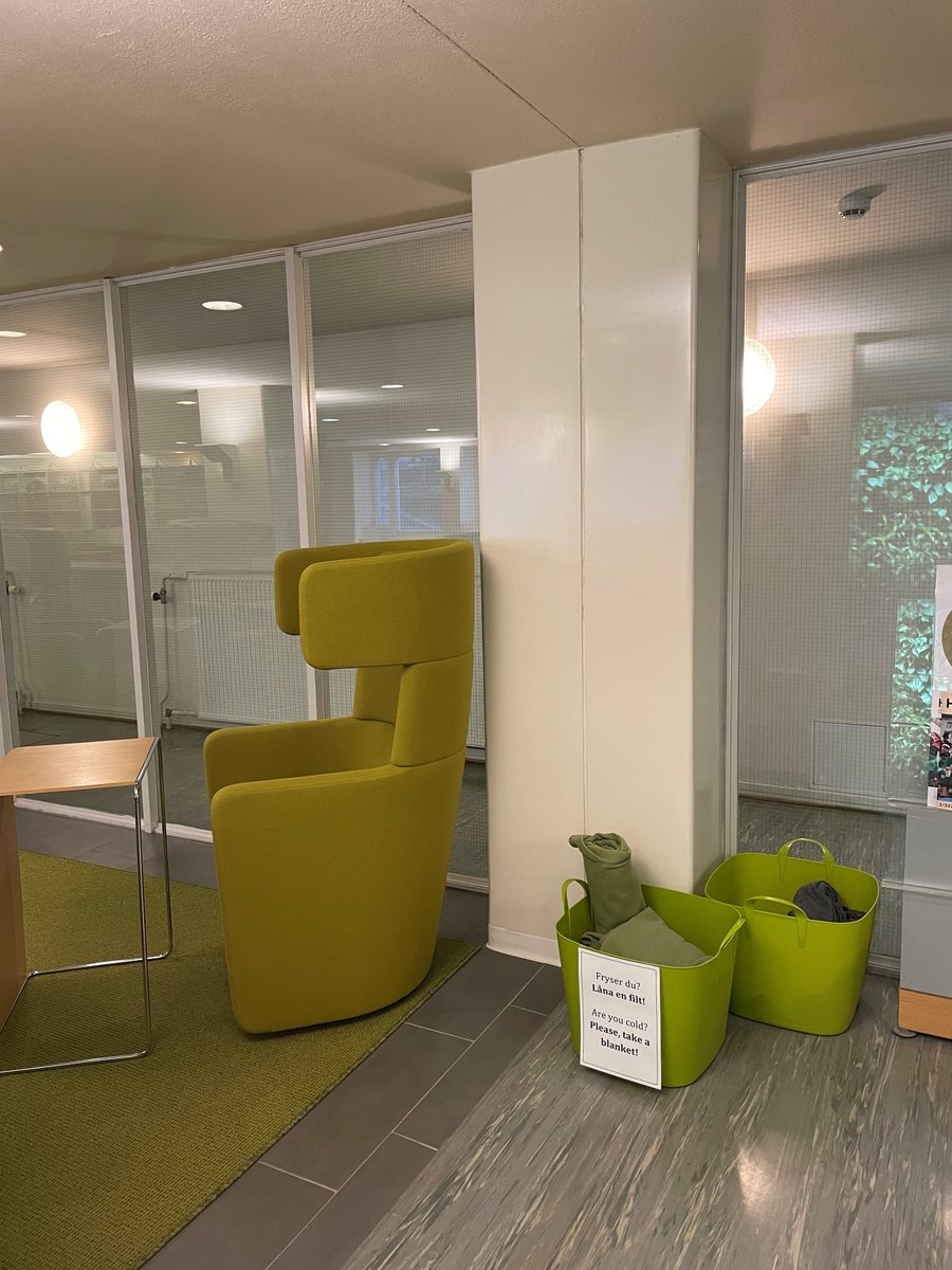Hanken Library tweet media