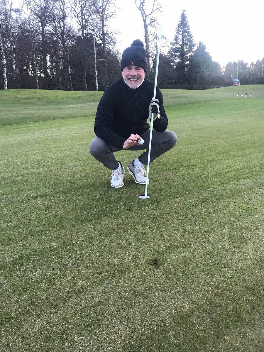 griff82517's tweet photo. @tjdargs Busy morning for Paul Corbett #holeinone https://t.co/nqF4HEZMsb