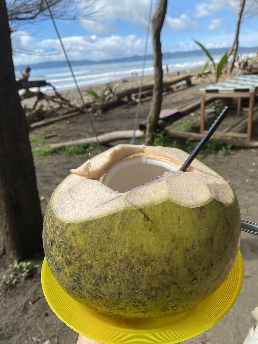 hayriesha's tweet photo. cuma 5 menit dari rumah 🥰

namanya Pantai Kemiren yaa gaes. https://t.co/fRyRdXOod4