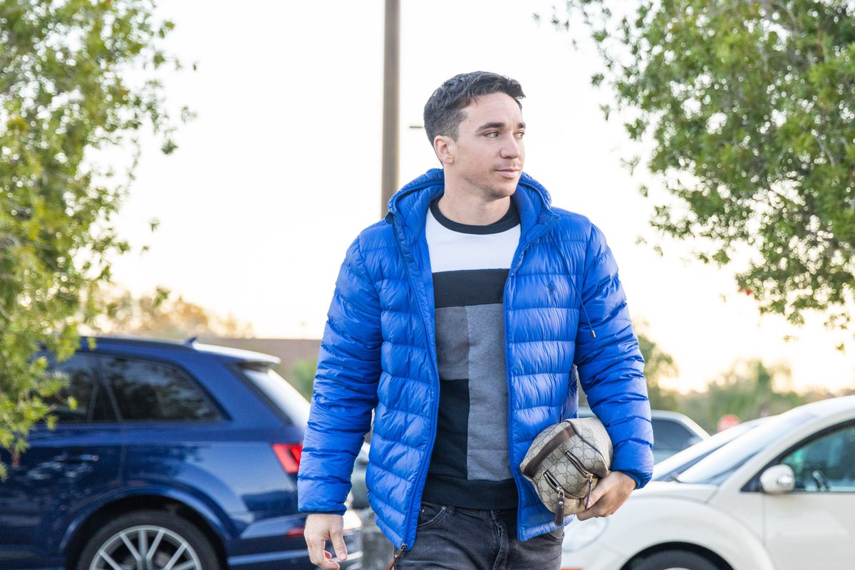 🎶 Guess who just got back today 🎶