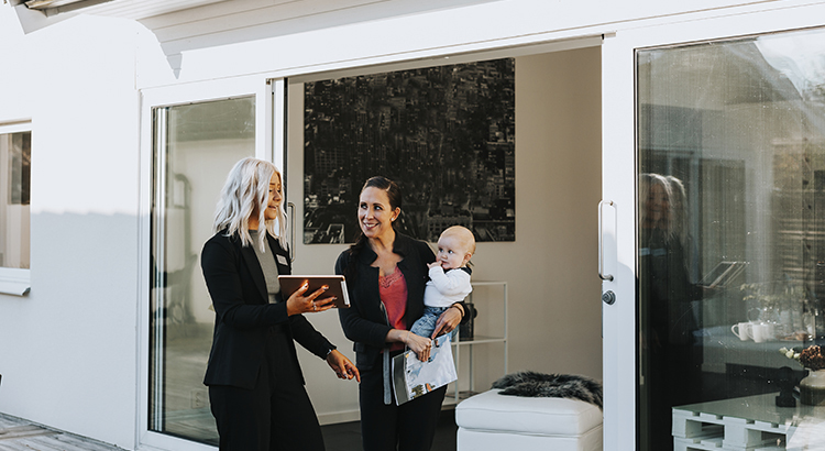 COMILHomes's tweet photo. What Experts Are Saying About the 2023 Housing Market https://t.co/HmPYyhxol0 https://t.co/kTKWzfW90N