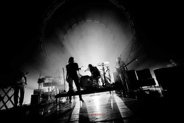 Paramorefrench's tweet photo. Le 09 janvier 2018, @paramore jouaient à @OLYMPIAHALL à Paris, pour le #tourthree
C'était il y a 5 ans
Et c'était mon premier concert de Paramore
Vous pouvez revisionnez la vidéo sur youtube grâce à @ParamorePlus_ ♥️ https://t.co/WUDmthd2Lv