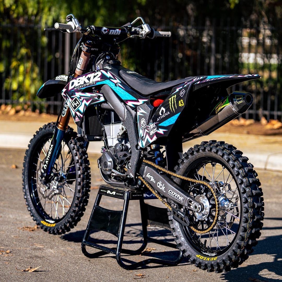 RideDunlop's tweet photo. Starting this week with the @twitchthis8 @kblock43 tribute kit from A1 this past weekend.

📸 @destincantrellphotography
🔧 @randcmotorsports

#RideDunlop #MX33 #ripblock #kb43ver https://t.co/1bFkSwn8T2