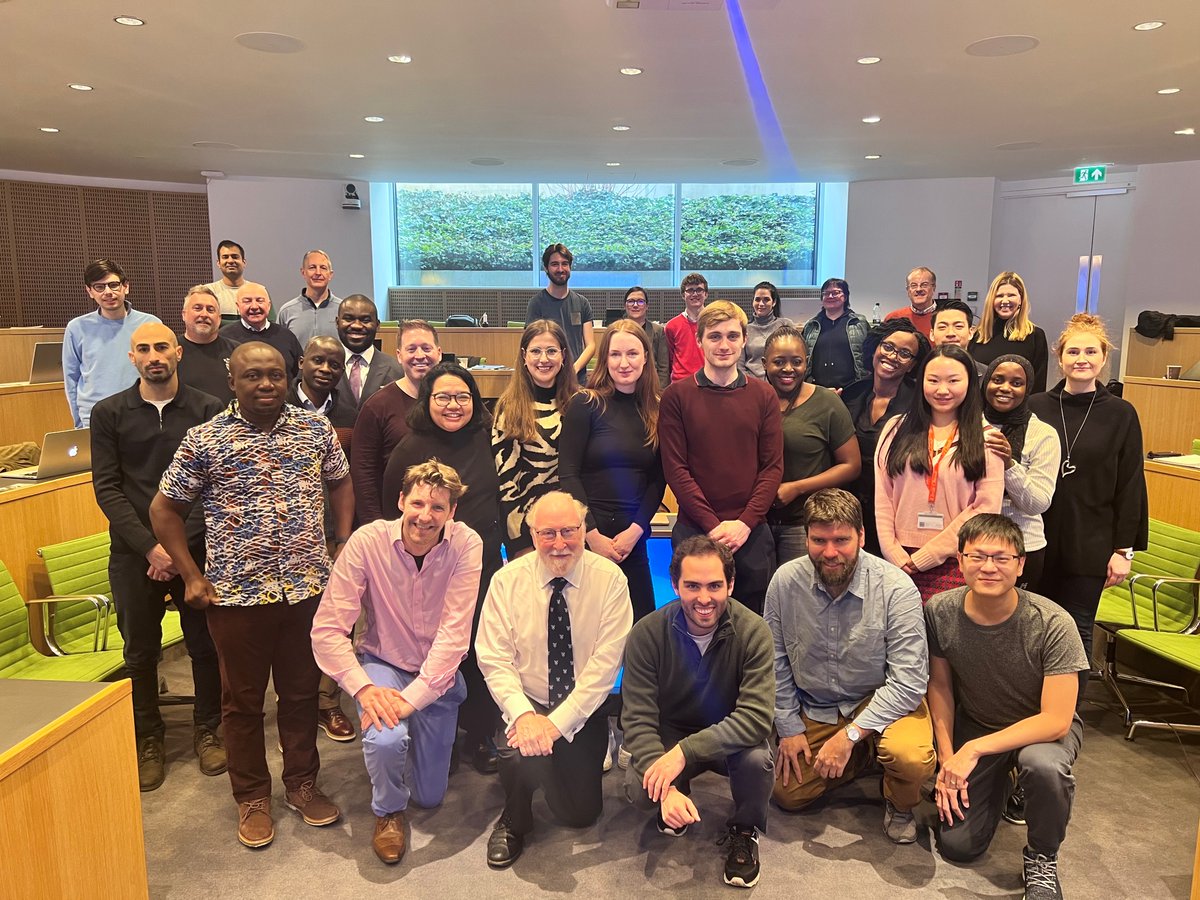Oxford_MScTax's tweet photo. So great to see so many @Oxford_MScTax  students back in Oxford. 
Today is the first day of Principles of International Taxation course taught by Philip Baker. 

Reminder: Deadlines for September 2023 entry are 20 Jan 2023 and 1 Mar 2023
https://t.co/CVbHbSgnJV
#MScTax #Taxation https://t.co/VKjANLHM9q