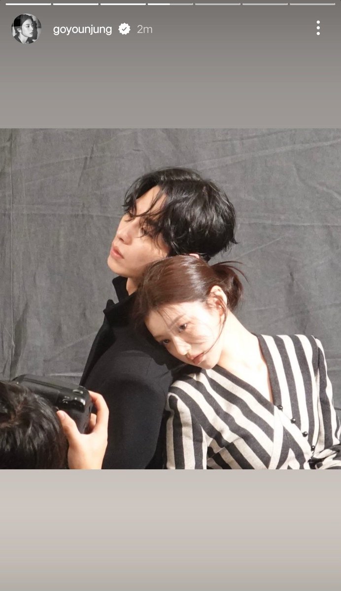 jungiespace's tweet photo. DAMN younjung posted an ig story too. She's claiming his man too.💓🍀🍀✨
#GoYounJung
#LeeJaeWook https://t.co/ONSHvnhVbt