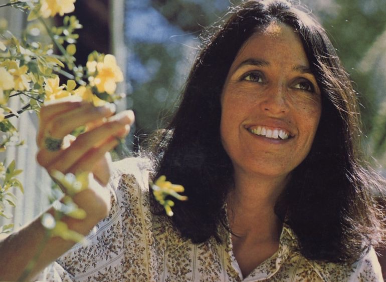 HAPPY BIRTHDAY TO THE ALMIGHTY QUEEN JOAN BAEZ!!!! THE WORLD WOULD WOULDN T EXIST WITHOUT HER 