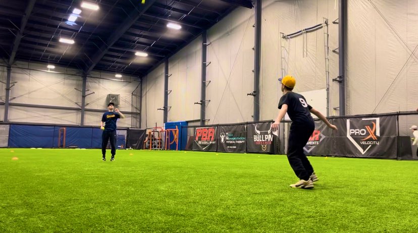 INProspects2028's tweet photo. Getting some quality reps in this weekend with some great coaches in the #IPFam. Keep grinding young men! #LoveTheGrind @Prospects_IN https://t.co/2Vk59wGAPO