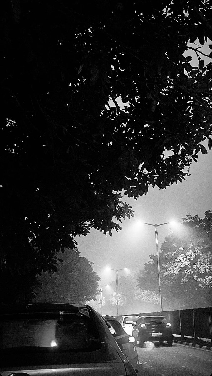 Harbir62's tweet photo. Fog and evening flow. #Citybeautiful #Chandigarh #allfilters https://t.co/tpzSqpBBn7