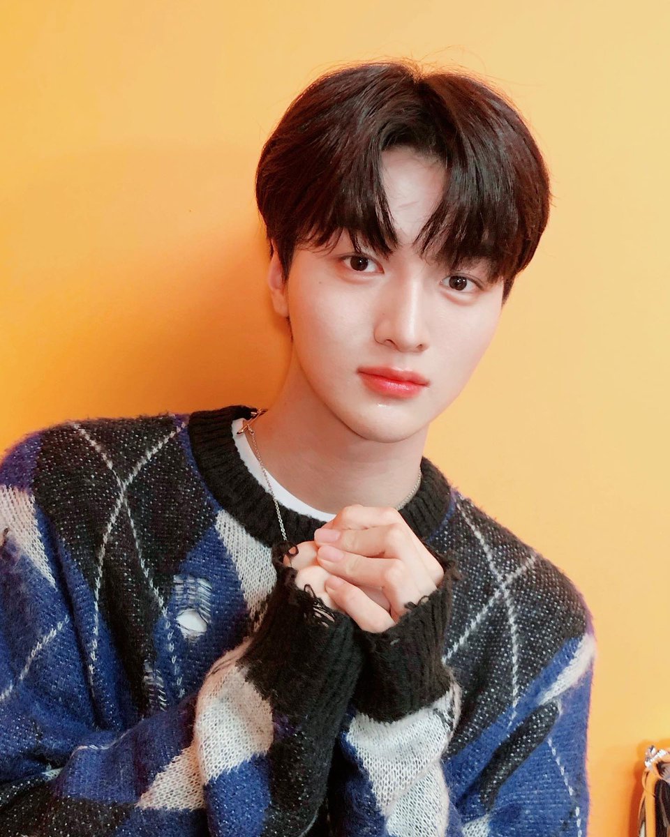 emflvlscha's tweet photo. 이프랜드 케이팝쇼 #차준호 ♡ https://t.co/bUtU1TZUbx