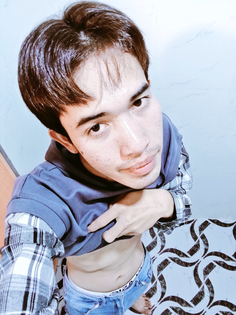 BKeg10's tweet photo. ស្វិតចឹងលាញ់អត់លាញ់ឆាតមក69 https://t.co/bV1tt5atlU