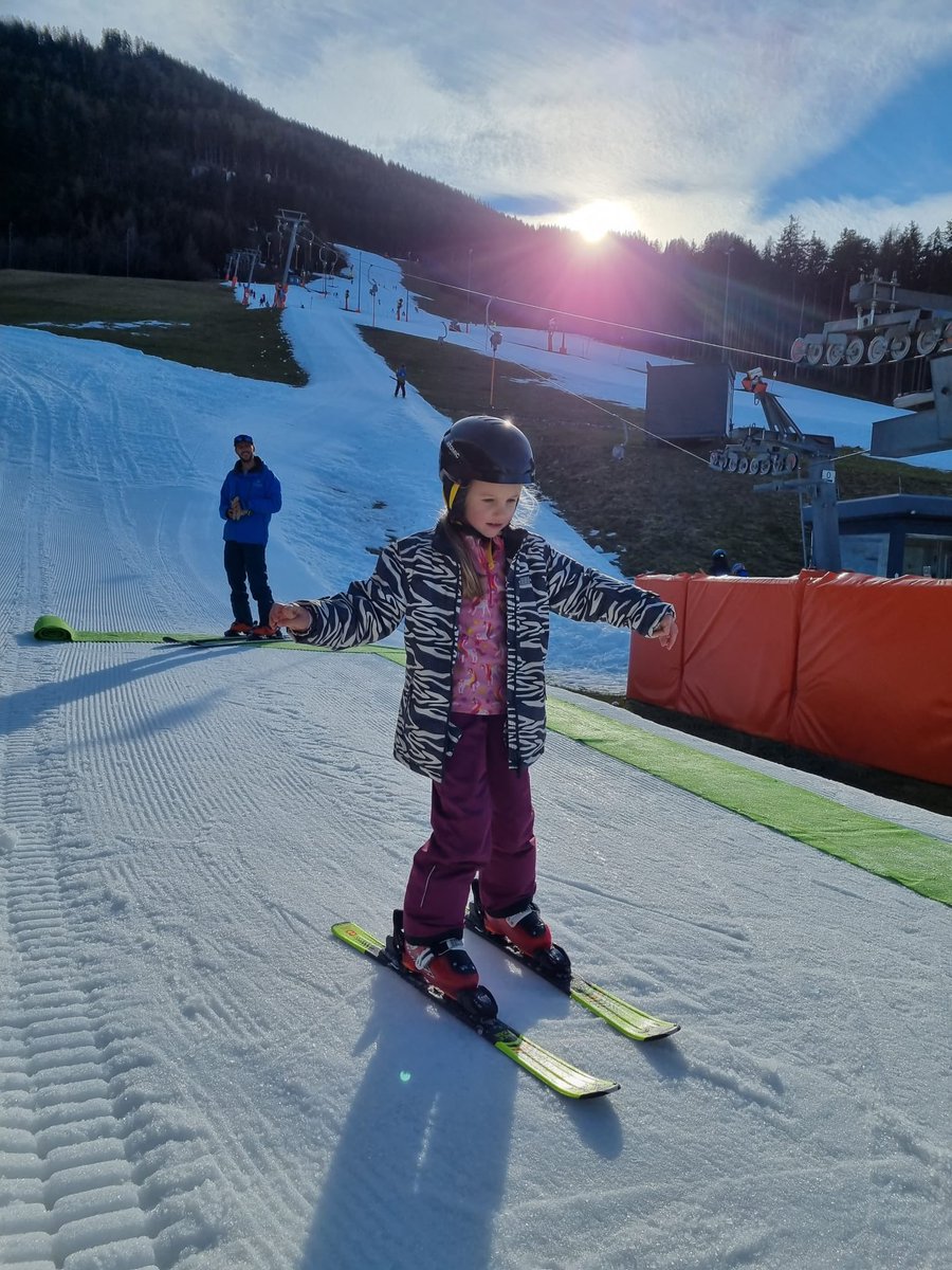 Not bad to have <a href="/LETgolf/">Ladies European Tour</a> friends around the world. What an amazing family holiday we had. Thank you so much <a href="/ChristineWolf89/">Christine Wolf</a> and family. #womeninsports #family