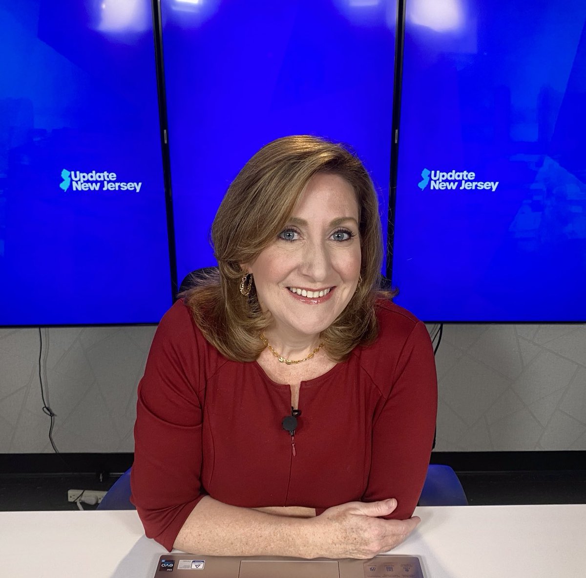 monicaguynews1's tweet photo. #UpdateNewJersey on #MeTV, #WJLP https://t.co/HclOesZHMt