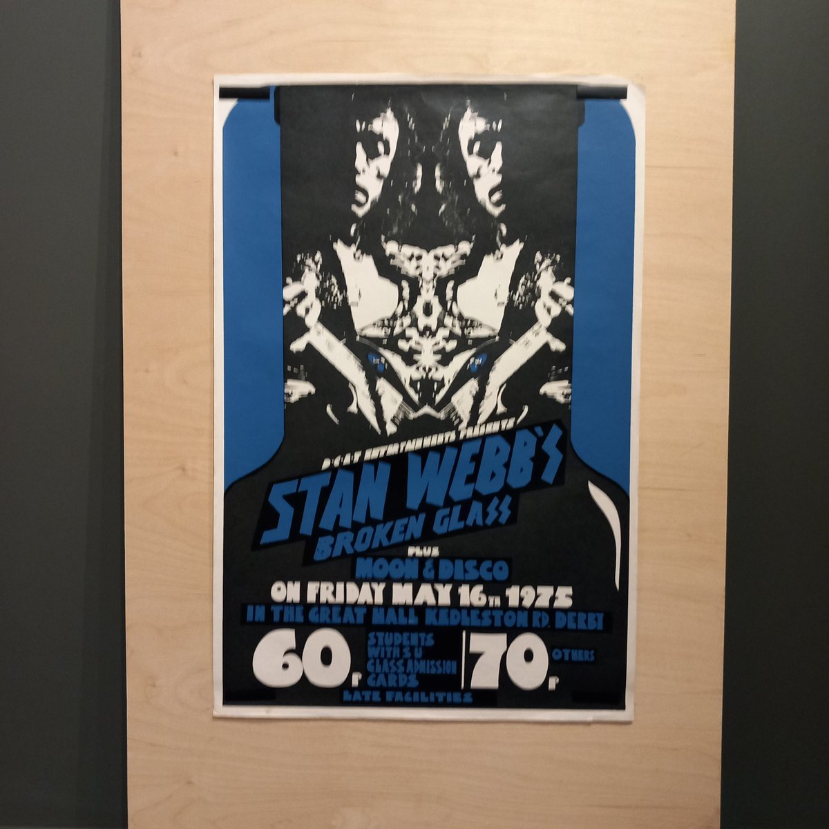 MattBookbinding's tweet photo. A few more from the Derby Gig Posters, 1973-1980, exhibition @derbymuseums #moon #decameron #stanwebb 🎸 https://t.co/OG5EangDo7