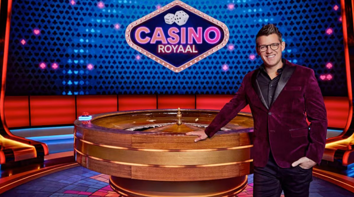 laFabFor's tweet image. #CasinoRoyaal c'est le nom de la nouvelle créa 🇫🇷 signée @Toocoformats !  Produite par #TalpaEntertainementProduction, son lancement a eu lieu samedi dernier aux 🇱🇺 sur @SBS6 en prime !  #format #jeu #TVGameShow