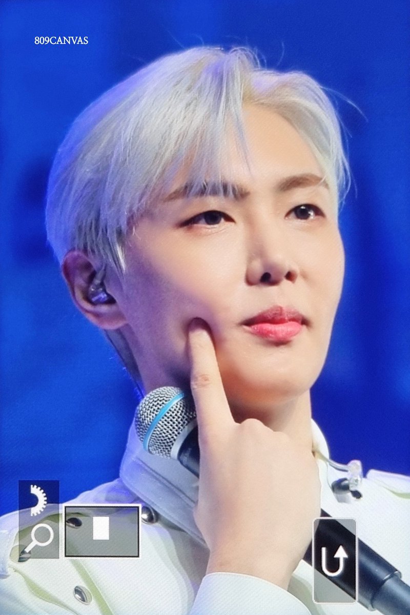 809canvas's tweet photo. 230109
#SF9 #이재윤 #재윤 #JAEYOON https://t.co/RHGnS7ixb0