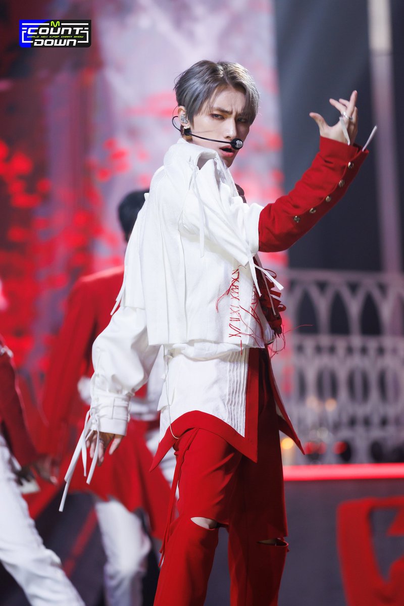 る@THE DREAM SHOW3 tweet media