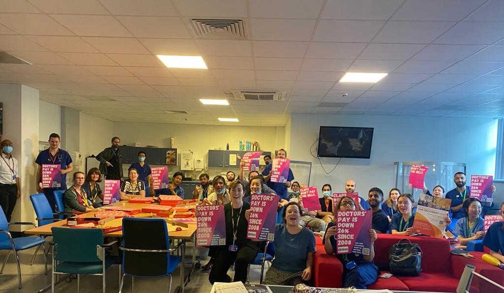 The first day of the ballot

Strategy, strikes and solidarity. Doctors in Manchester are ready to win 💪

Are you?

#BMABallotReady 
<a href="/jo_may_sk/">Jo Sutton-Klein</a> @NWJDC