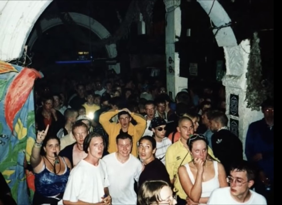RaveMovement's tweet photo. There is an amazing film out there called #legacyinthedust about #Labyrynth it was criminal what #hackneycouncil done, they took away the culture, the heritage & the legacy of #dalston if you ever #raved at the #4aces show us a sign ❤️🙌🏼 #clublabrynth #raving #dalstontheatre https://t.co/hxZLrhkoQB