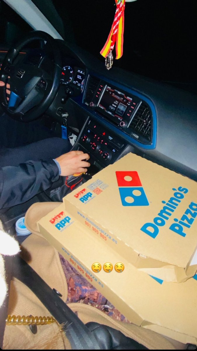 DanielCarriches's tweet photo. 🍕🚘💚 https://t.co/eMzvbwzFFW