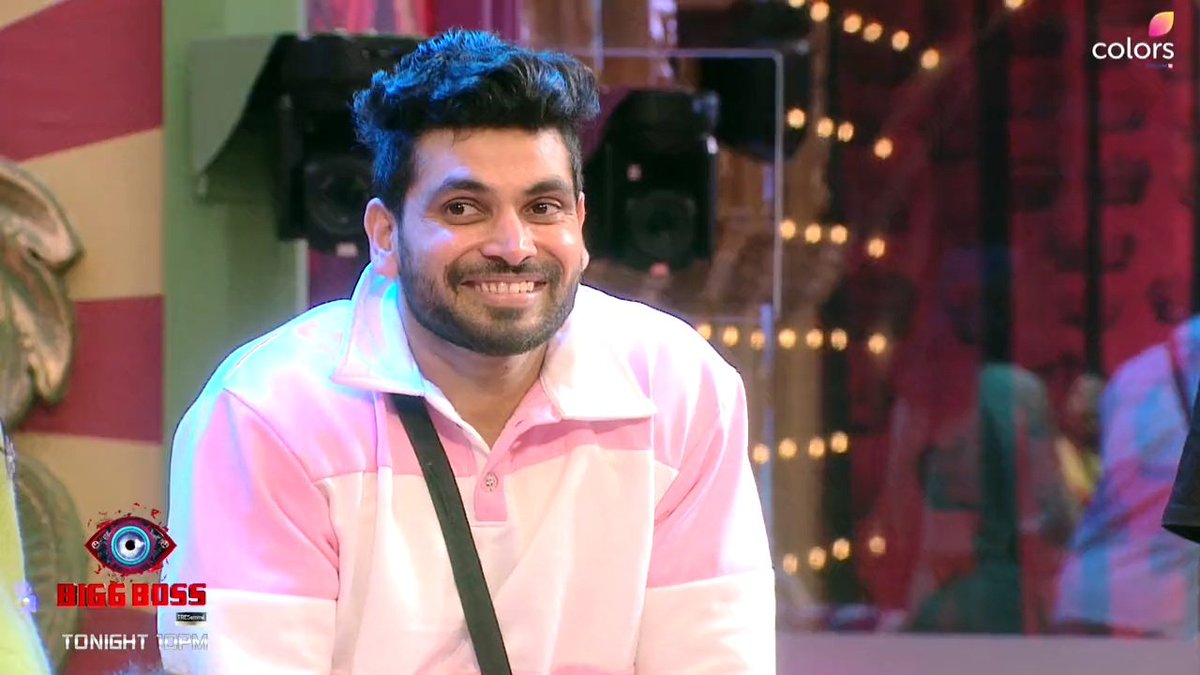 bolnabee's tweet photo. This pure smile have my heart <3

SHIV CHI AAI AALI https://t.co/1ntfdNOb1Q