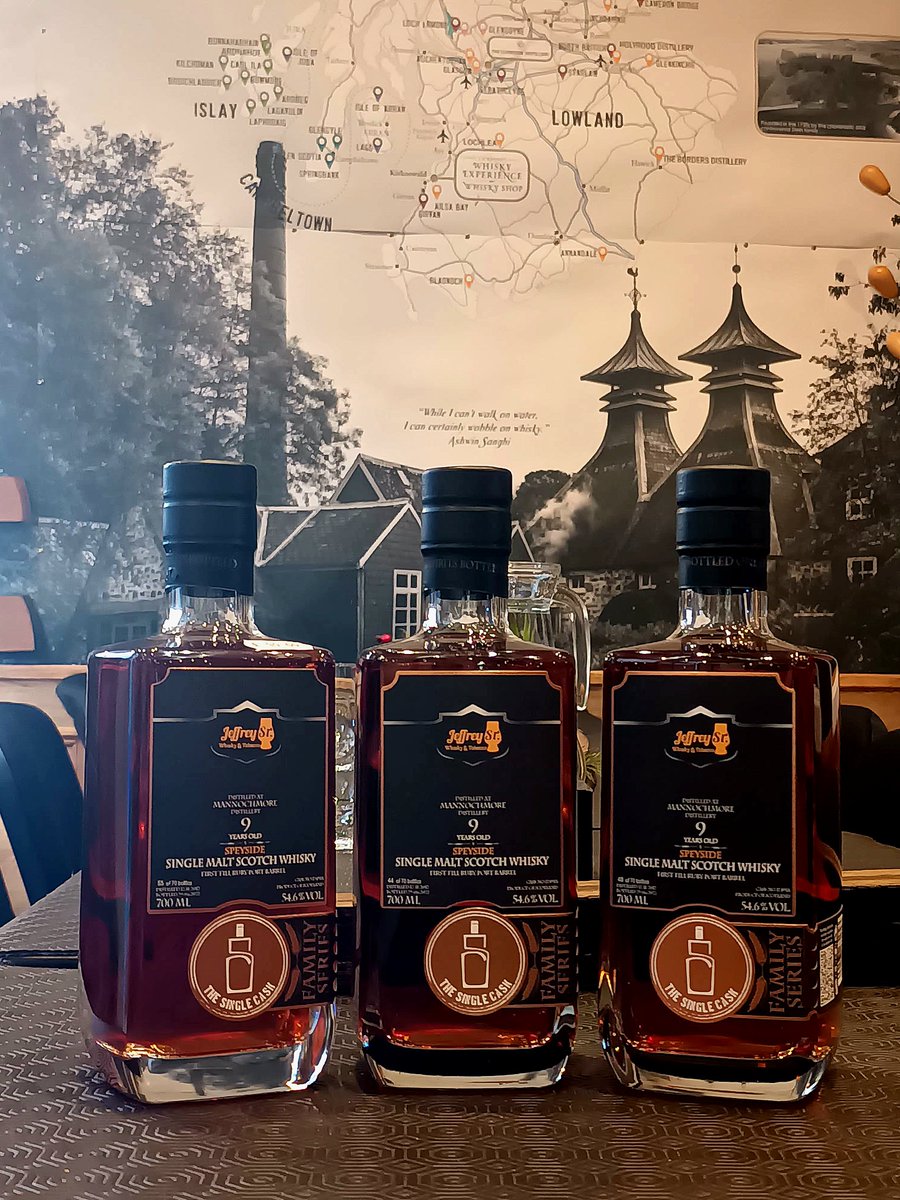 We think Winter is the perfect season to enjoy richer Port wine finished whiskies, so we brought this 9 year old Mannochmore excusively bottled for us. Notes of cranberry sauce, brandy-soaked raisins, mulled-wine spices and a rich, satisfying palate.
jeffreyst.com/products/manno…