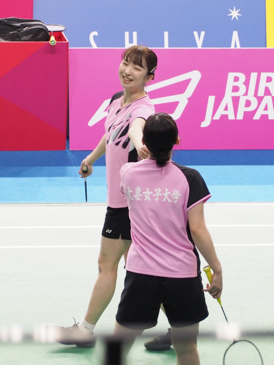 arabesque_kt's tweet photo. 2022全日本総合
新田桃子・町田華梨ペア
(大妻女子大学)

甲府インカレで見た鮮烈な笑顔
一発で二人のファンになりました

インカレBest４で総合本戦を決め、現在日本ランキング36位で充分ランサーの圏内
大学４年生のお二人、サイデン化学アリーナでまたお二人のプレーと笑顔が観たい https://t.co/Gp3bCXDm15
