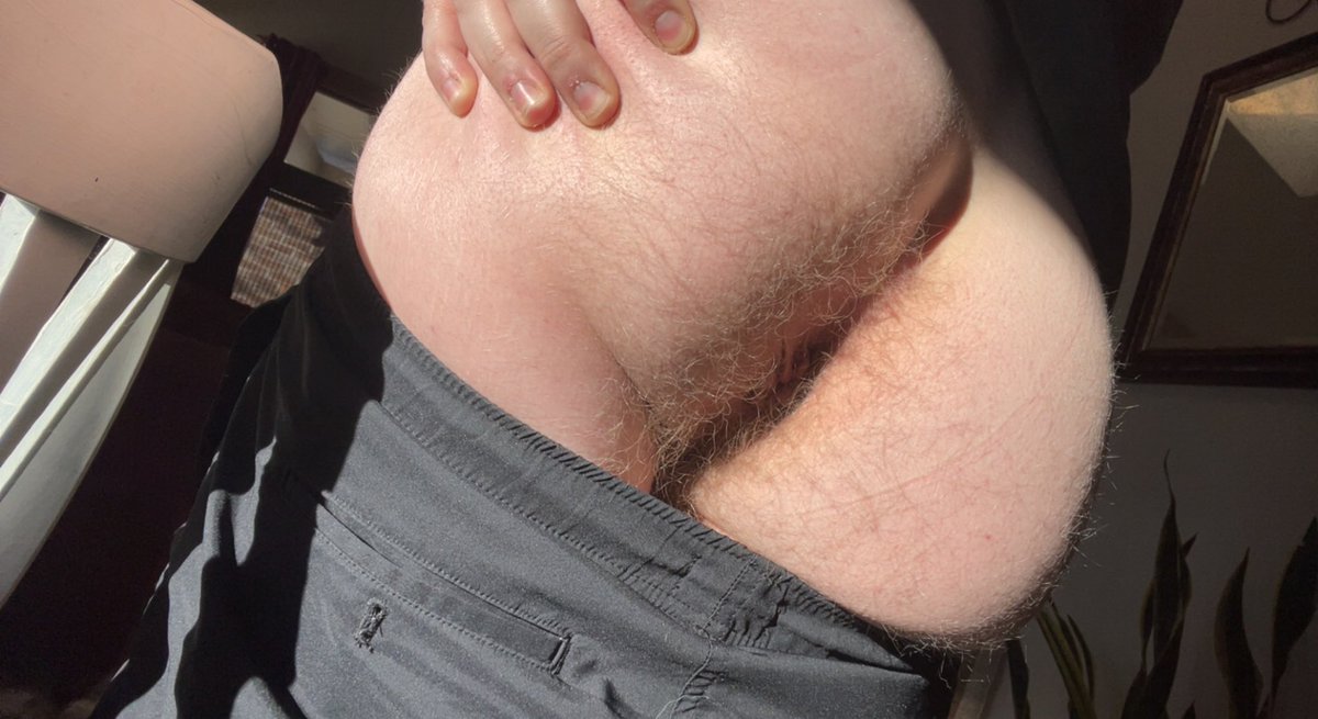 luckyboycon tweet media