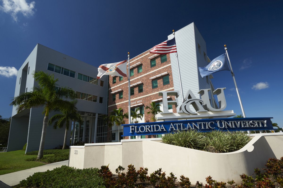 FAUBroward's tweet photo. Welcome Back Owls!

#Spring2023 #FloridaAtlanticUniversiy #FAU #FAUBroward #FAUDavie #FAUFortLauderdale #FAUDania https://t.co/ZEOtgCgaS0
