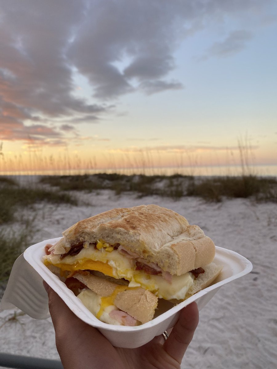 Things I love:

• mornings
• Mondays

This one was exceptional 😍👌🏼