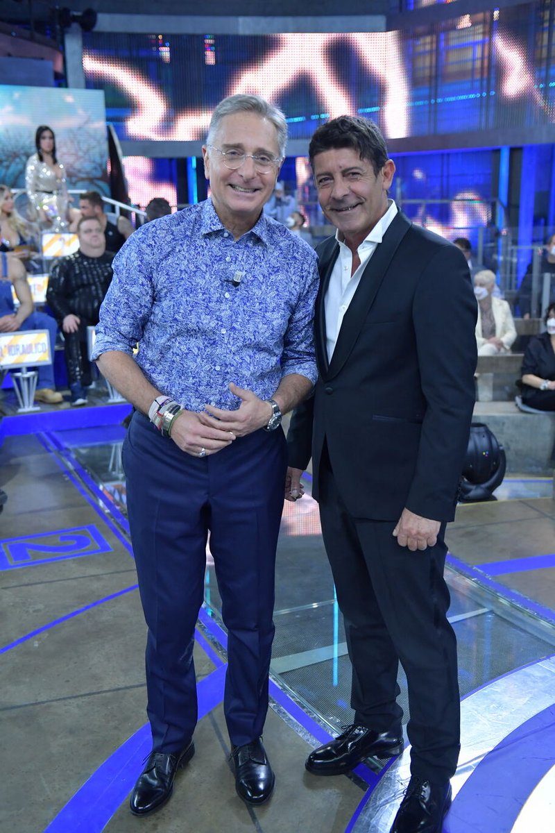Alle 18.45 su #Canale5 torna #Avantiunaltro! con #PaoloBonolis, per la dodicesima stagione, alla guida del preserale più bizzarro della tv affiancato da #LucaLaurenti quimediaset.it/comunicati/tor…