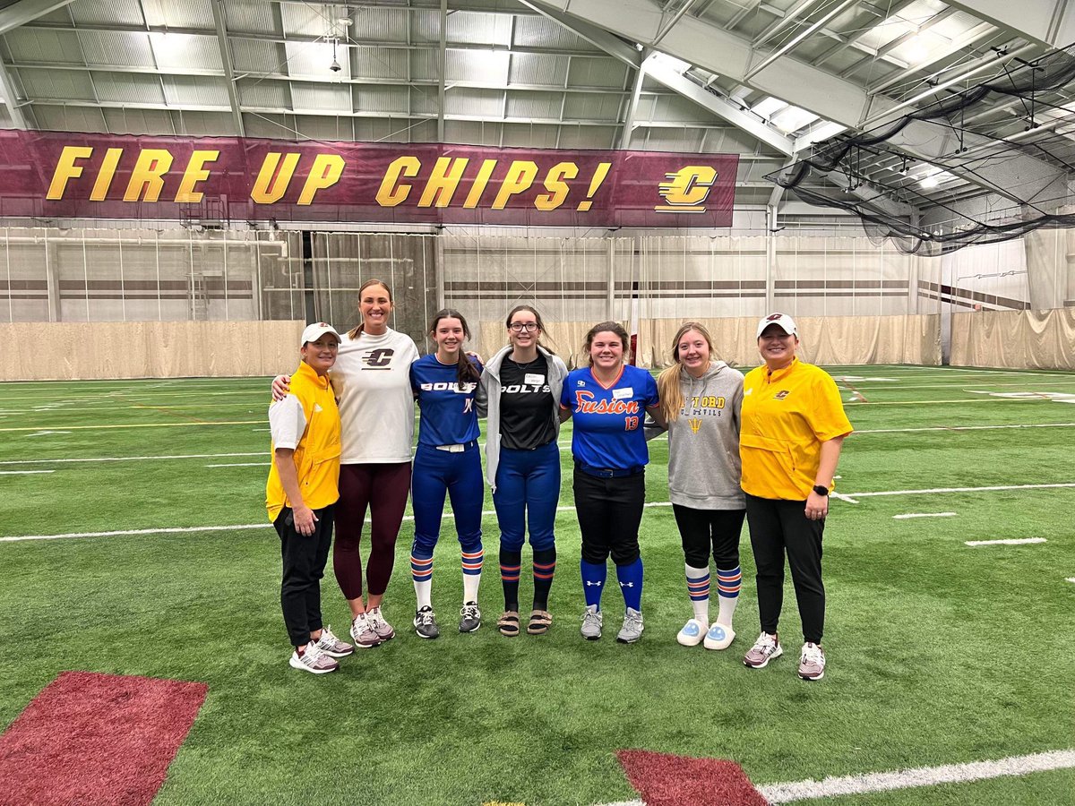 Thank you to all the players and coaches at the <a href="/CMUSoftball/">CMU Softball</a> camp yesterday! I had a great time and it was an awesome experience! <a href="/McCallSalmon/">McCall Salmon</a> <a href="/BrittiniK24/">Brittini Merchant</a> <a href="/Blue16u/">Michigan Bolts Blue 18U</a>