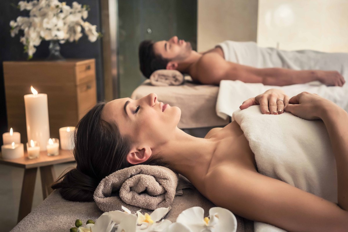 A rejuvenating experience awaits all guests of #portocarras. Our modern Spa facilities, designed for high-quality standards, offer a proposal for regeneration and rejuvenation. Book your stay and reserve your time at the Spa! #portocarrasgrandresort #spa #sithonia #halkidiki