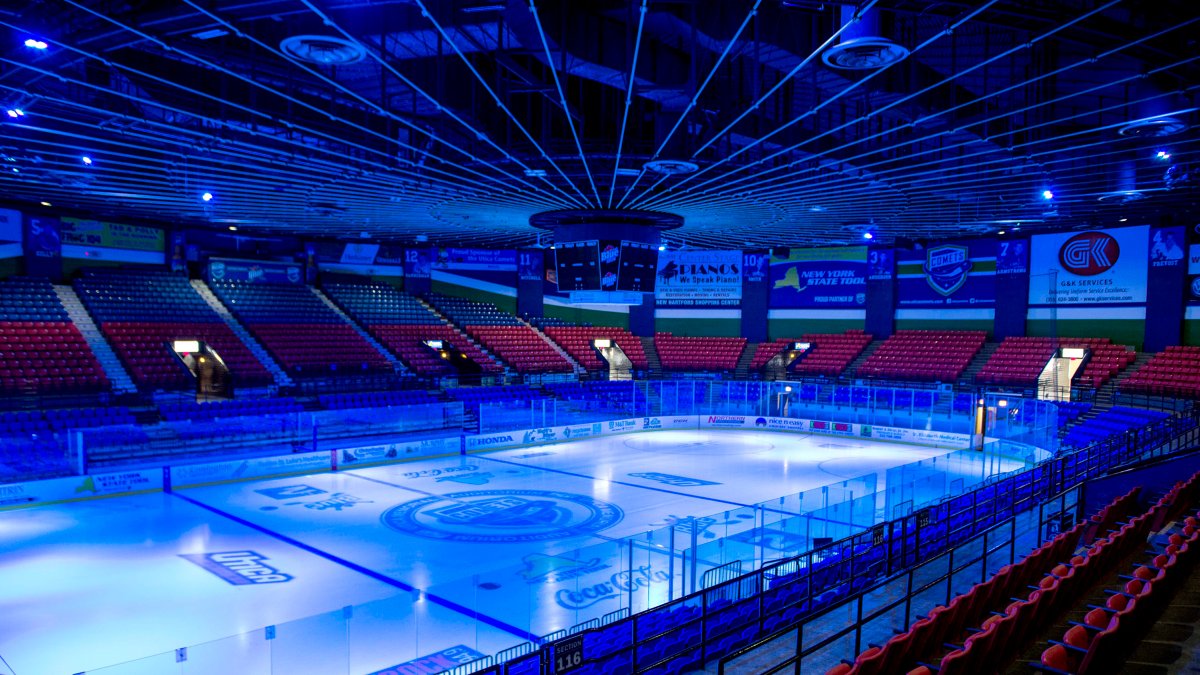 Clarus Lighting + Controls tweet media