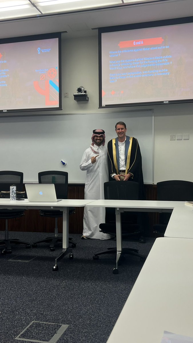abmalkuwari_'s tweet photo. Brought Al-Bisht during the classroom’s discussion about Messi’s Bisht @Danyel_Reiche
#IPOL327 https://t.co/JhkCWcBJMQ