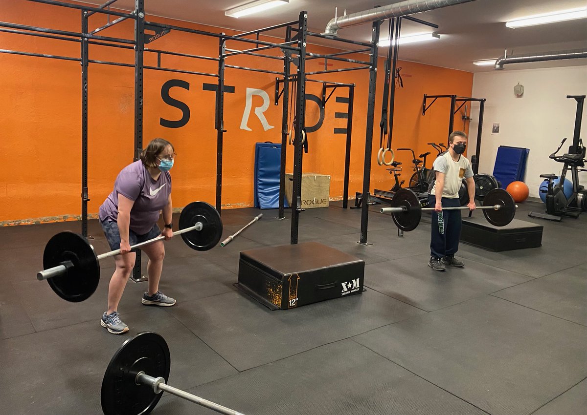hityour_stride's tweet photo. 2023 is off to a great start for our Special Olympic athletes! Coach Jo reports everyone is progressing in form, mobility and strength. Keep up the good work! 

Featured in this post: Tamara, Janae, and Nolan! 

#MondayMotivation https://t.co/IZur9QV0RZ