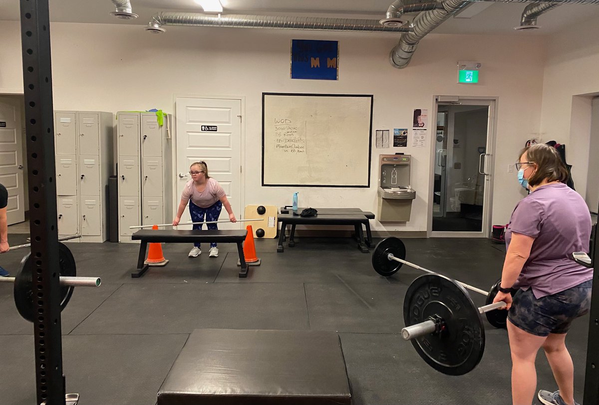 hityour_stride's tweet photo. 2023 is off to a great start for our Special Olympic athletes! Coach Jo reports everyone is progressing in form, mobility and strength. Keep up the good work! 

Featured in this post: Tamara, Janae, and Nolan! 

#MondayMotivation https://t.co/IZur9QV0RZ
