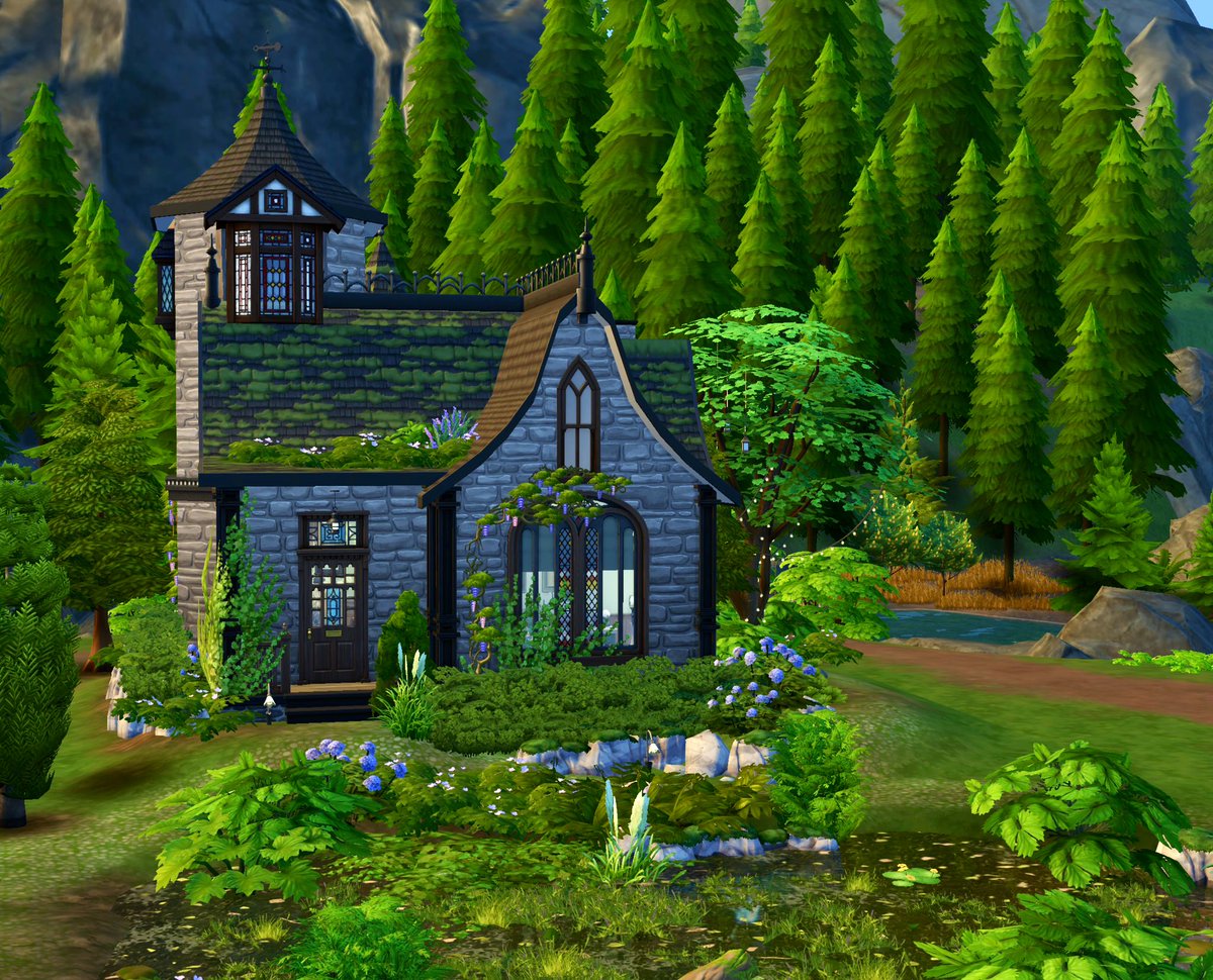 I’ve been in a bit of a building slump in the Sims 4 recently, so I went back to my favourite style and built a little witchy cottage for Glimmerbrook 🔮 EA ID: SimplyStephMay available on the #Sims4Gallery #ShowUsYourBuilds